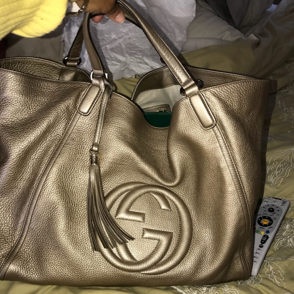 Authentic Large Gucci Leather Soho Bag